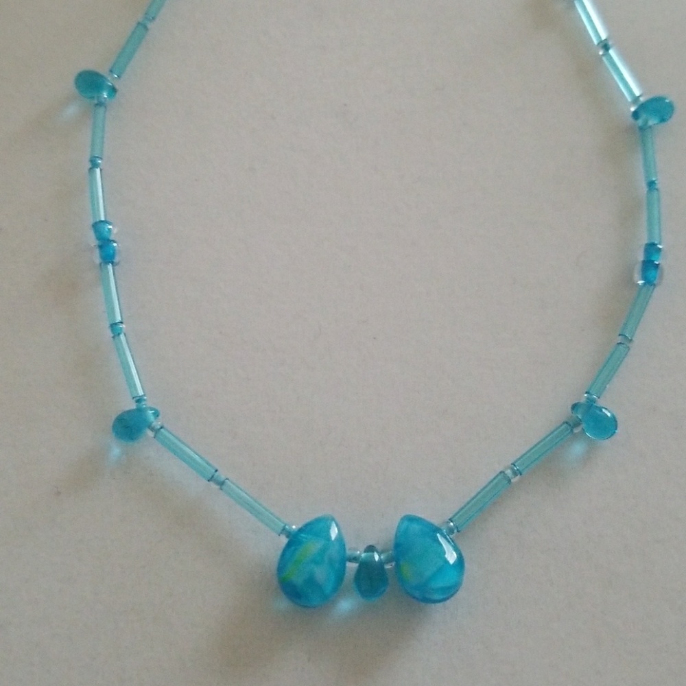 K.C Design 1 - Picture 2 of 2